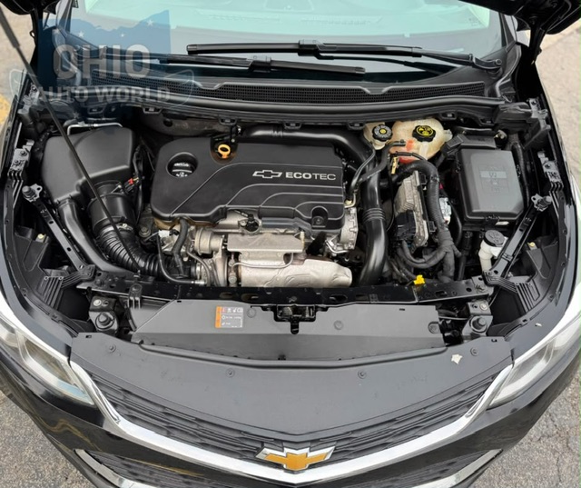 2017 Chevrolet Cruze LS - photo 12
