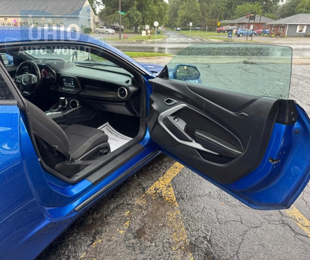 2018 Chevrolet Camaro LT - photo 14