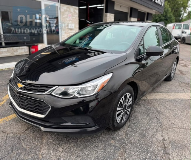 2017 Chevrolet Cruze LS - photo 8