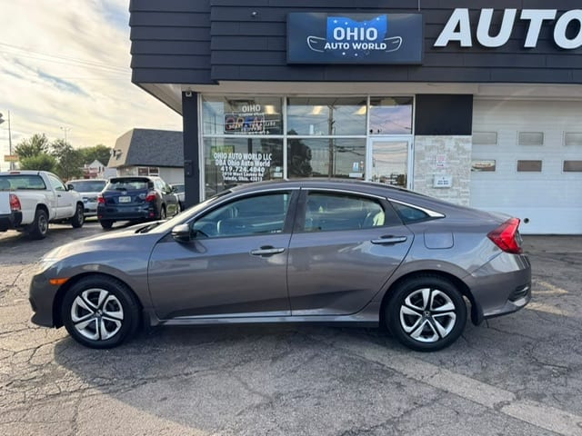 2017 Honda Civic LX - photo 12