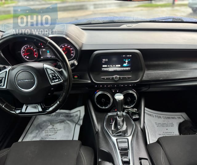 2018 Chevrolet Camaro LT - photo 17