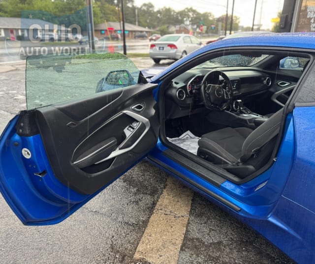 2018 Chevrolet Camaro LT - photo 10