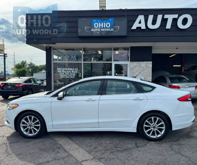2017 Ford Fusion SE - photo 7