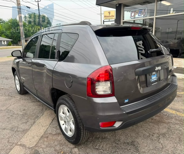 2017 Jeep Compass - photo 12