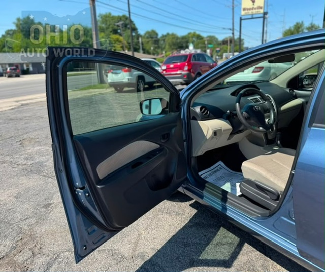 2008 Toyota Yaris - photo 12