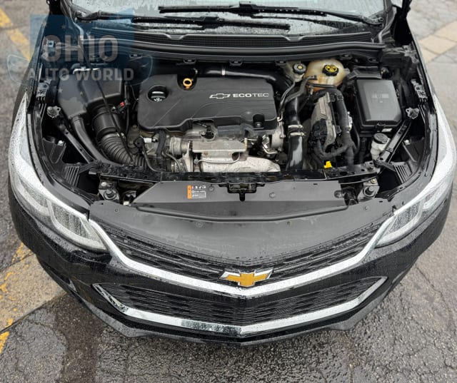 2017 Chevrolet Cruze LT - photo 10