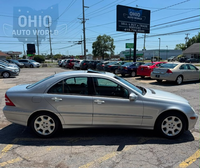 2005 Mercedes C240 4MATIC - photo 2