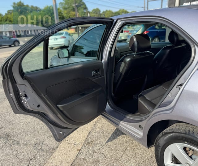 2007 Ford Fusion  SE - photo 13