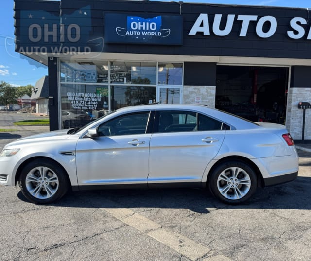 2013 Ford Taurus SEL - photo 6