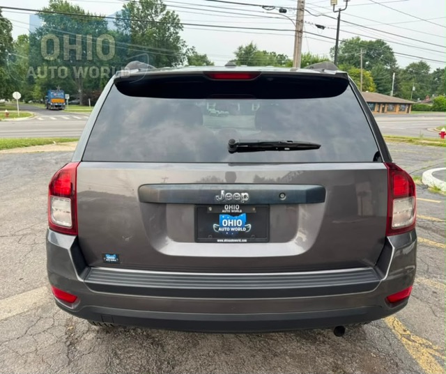 2017 Jeep Compass - photo 13