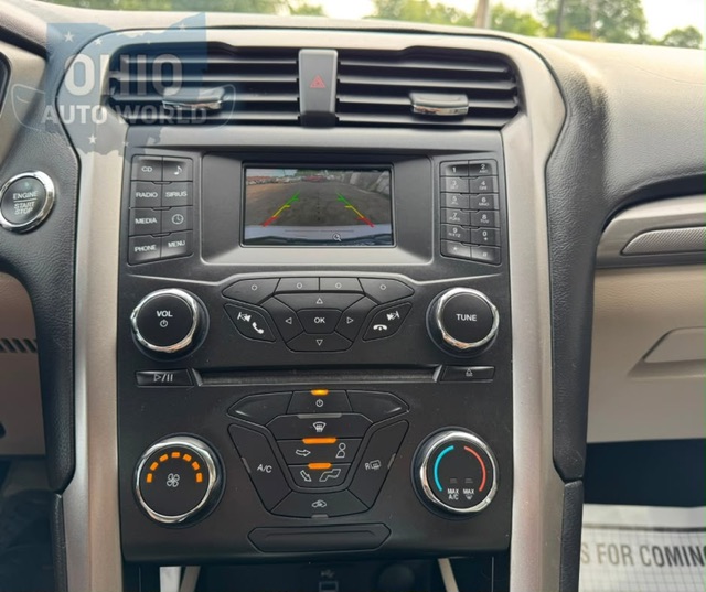 2017 Ford Fusion SE - photo 12