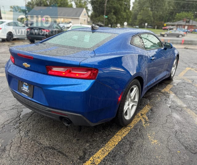 2018 Chevrolet Camaro LT - photo 3