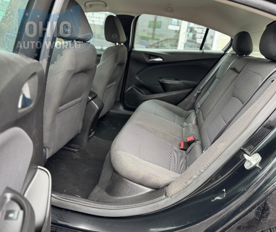2017 Chevrolet Cruze LT - photo 15